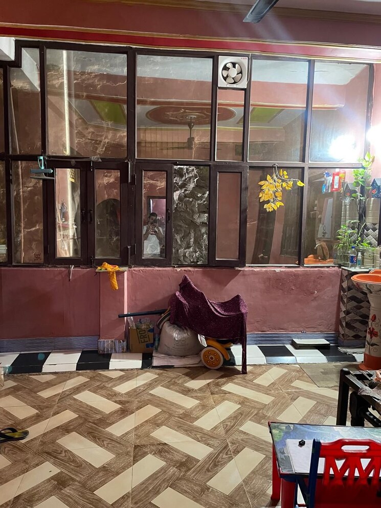 Other, chhajarsi 6+ Bedroom 90 Sq.Yd. Independent House In Chhajarsi Noida 8004533