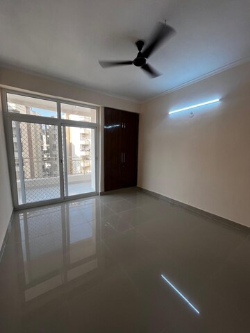 Room in 3 BHK Apartment at AFOWO Raksha Addela, Sector 16c Greater Noida – for Sale