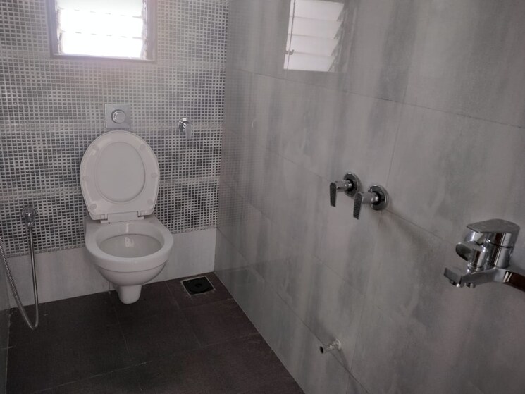 Bathroom, lodha-global-park 2 Bedroom 582 Sq.Ft. Apartment In Dombivli East Thane 8004577