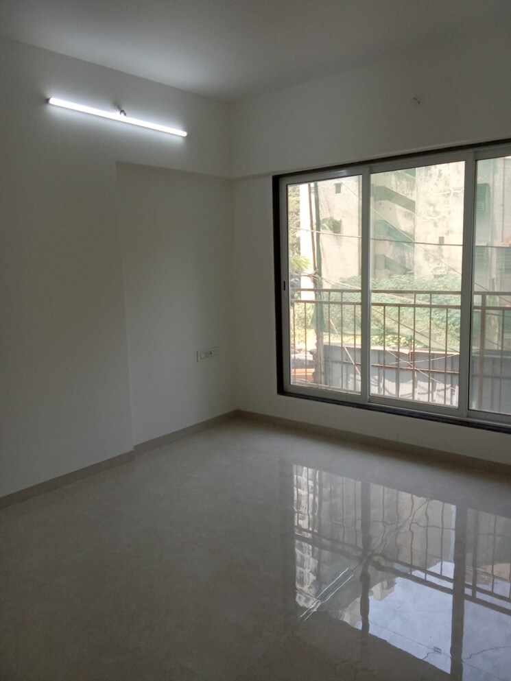 Room, dosti-oro-67 1 Bedroom 457 Sq.Ft. Apartment In Kandivali West Mumbai 8004769