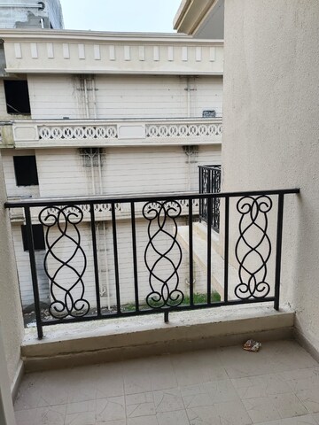 Furnished Amenities in 3 BHK Apartment at Signature Global Park 4 and 5, Sohna Sector 36 – for Sale