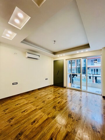 Master Bedroom in 4 BHK Builder Floor at Ansal API Versalia, Sector 67a – for Sale