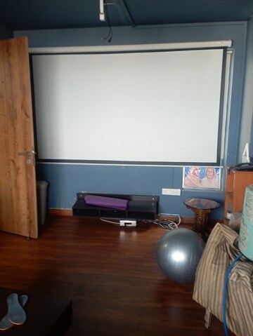 Furnished Amenities in 3 BHK Builder Floor at Ansal Plaza Sector-23, Sector 23 – for Rent