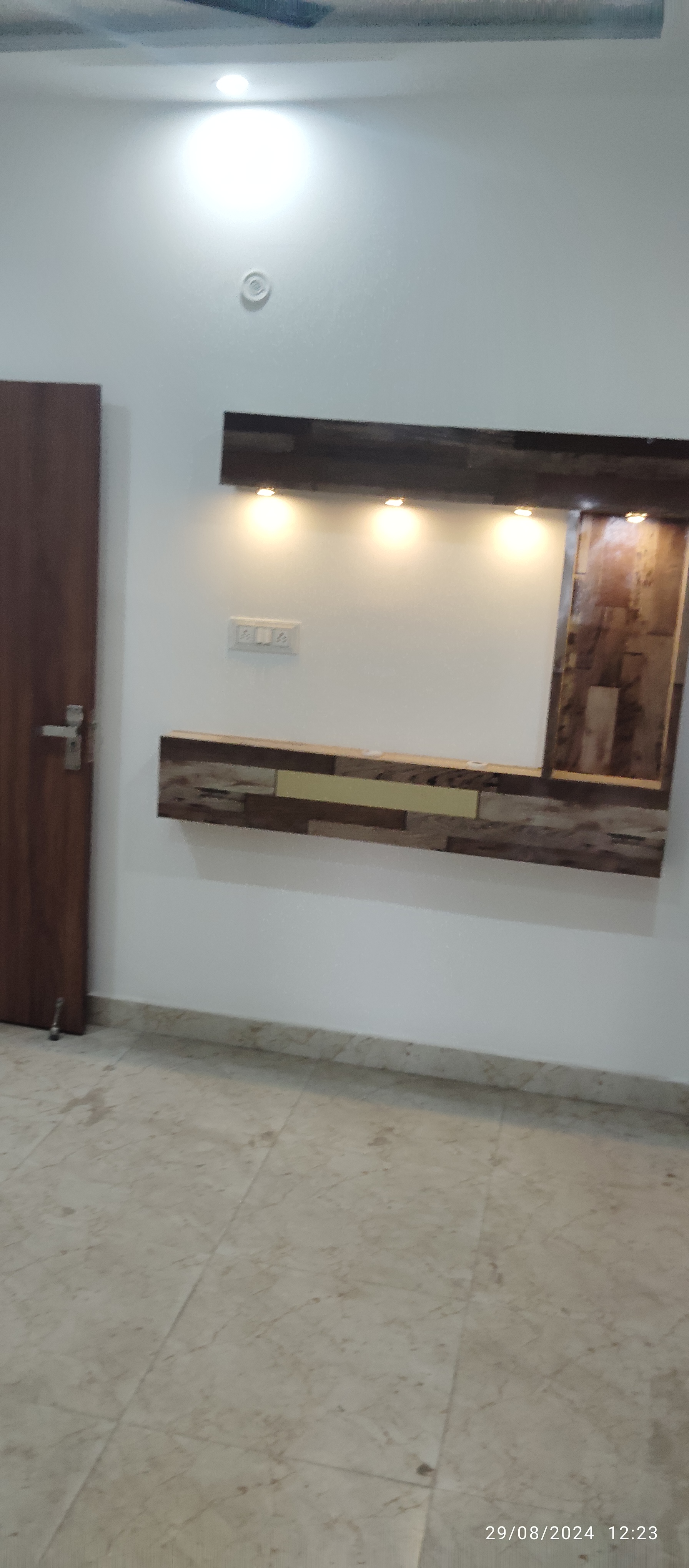 2 BHK + Pooja Room Builder Floor For Sale in Maa Laxmi Associates 