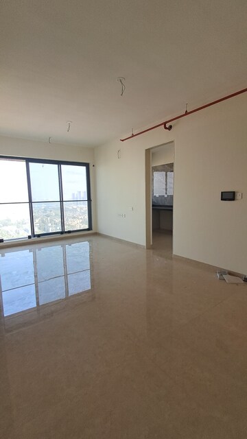 Furnished Amenities in 2 BHK Apartment at Dosti Eastern Bay, Wadala – for Rent