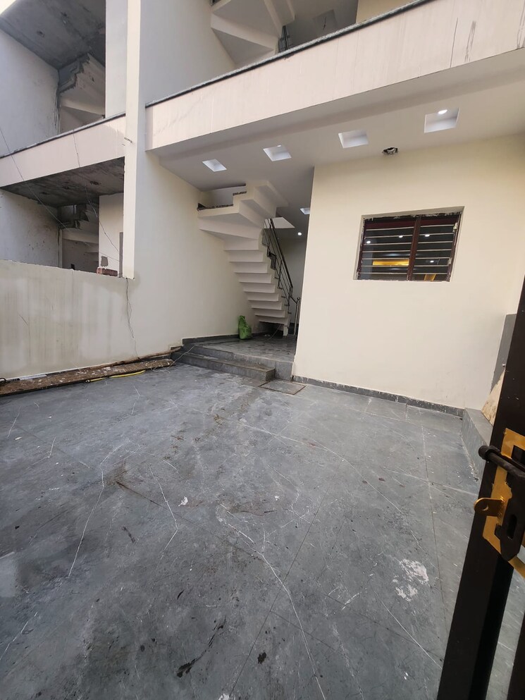 Exterior View, kharar landran road 3 Bedroom 100 Sq.Yd. Villa In Kharar Landran Road Mohali 8005060