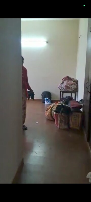 Furnished Amenities in 3 BHK Apartment at Vipul Lavanya, Sector 81 – for Rent