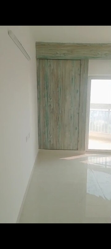 Master Bedroom in 3 BHK Apartment at VVIP Mangal, Raj Nagar Extension – for Rent