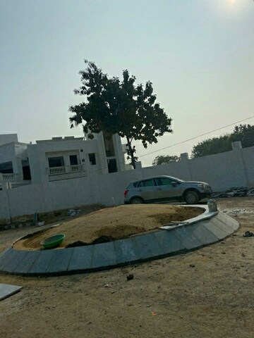  Plot – Exterior View View at Gomti Nagar - for Sale