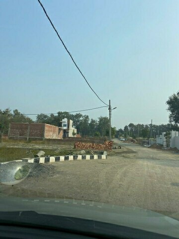  Plot For Sale in Gomti Nagar