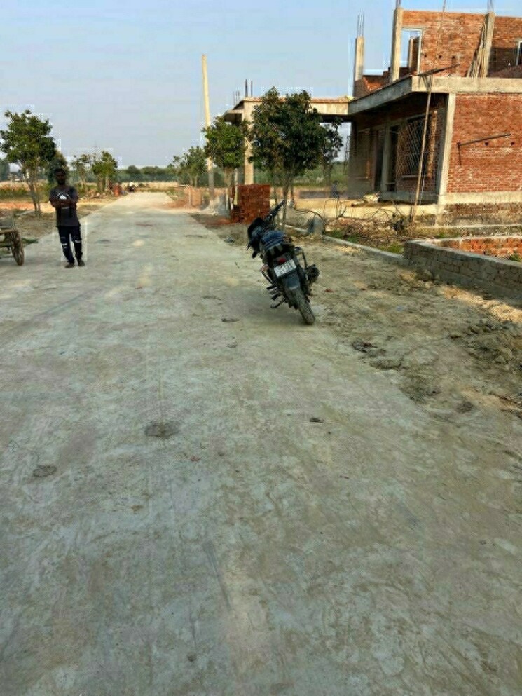 undefined, gomti nagar  800 Sq.Ft. Plot In Gomti Nagar Lucknow 8005062