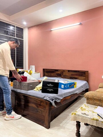 Bedroom in 3 BHK Builder Floor at Ansal Plaza Sector-23, Sector 23 – for Rent