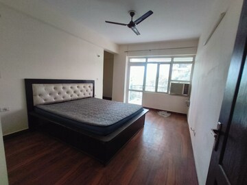 Bedroom in 3 BHK Apartment at Parker Residency, Sector 61 – for Rent