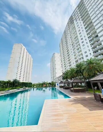 Master Bedroom in 3 BHK Apartment at Omaxe Lake, North Mullanpur – for Rent