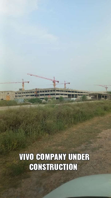  Plot For Sale in Jewar