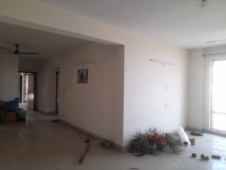 Living Room, jal-vihar-welfare-society 3.5 Bedroom 2500 Sq.Ft. Apartment In Sector 77 Faridabad 8005348