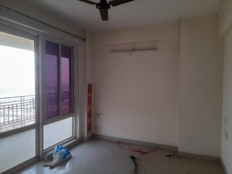 Room, jal-vihar-welfare-society 3.5 Bedroom 2500 Sq.Ft. Apartment In Sector 77 Faridabad 8005348