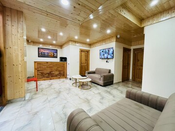 Living Room in 6+ BHK Villa at Mall Road – for Sale