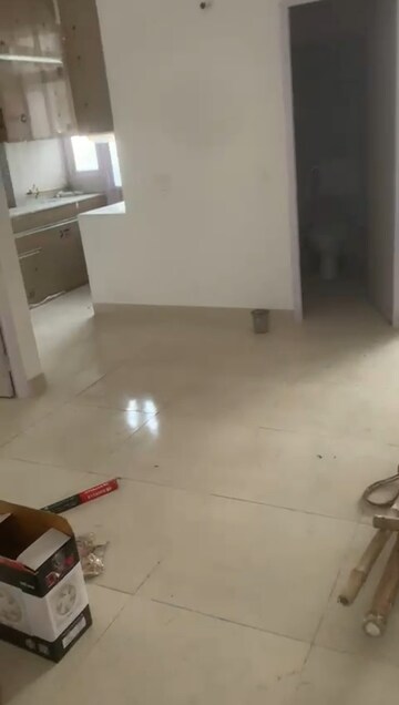 Furnished Amenities in 3 BHK Apartment at Sarvome Shree Homes, Sector 45 – for Rent