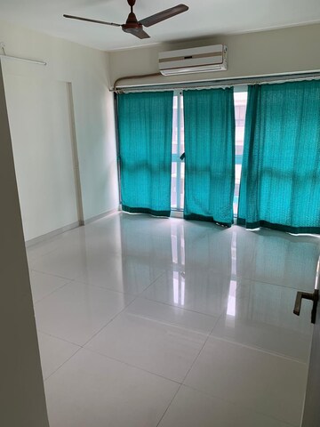 Room in 1 BHK Apartment at Vaishnavi Dham Complex, Asangaon – for Sale