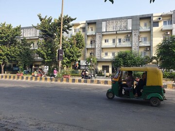  Office Space – Exterior View View at Majhola - for Rent