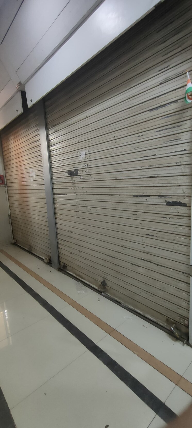 Bathroom, vinay-kumkum-shopping-arcade Commercial Office Space 487 Sq.Ft. In Goregaon West Mumbai 8005368