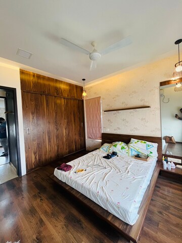 Bedroom in 3 BHK Apartment at Eka Elitas, Kothrud – for Rent