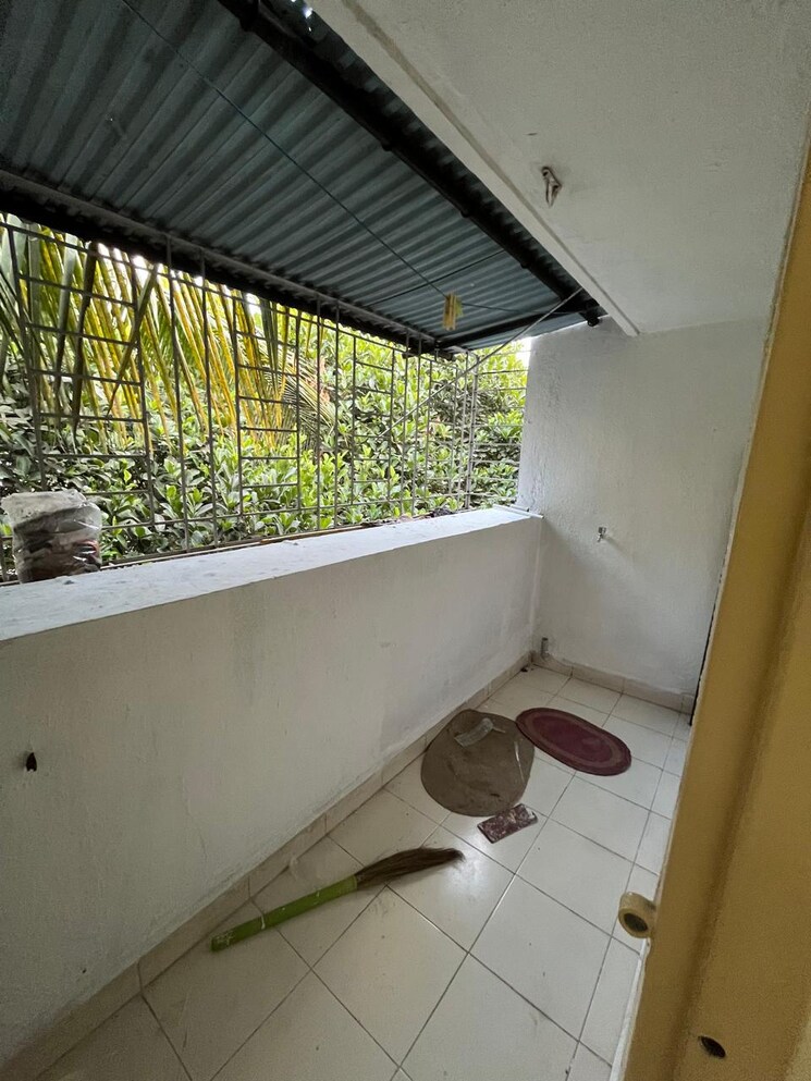 Balcony, komal-residency-kothrud 2 Bedroom 900 Sq.Ft. Apartment In Kothrud Pune 8005403