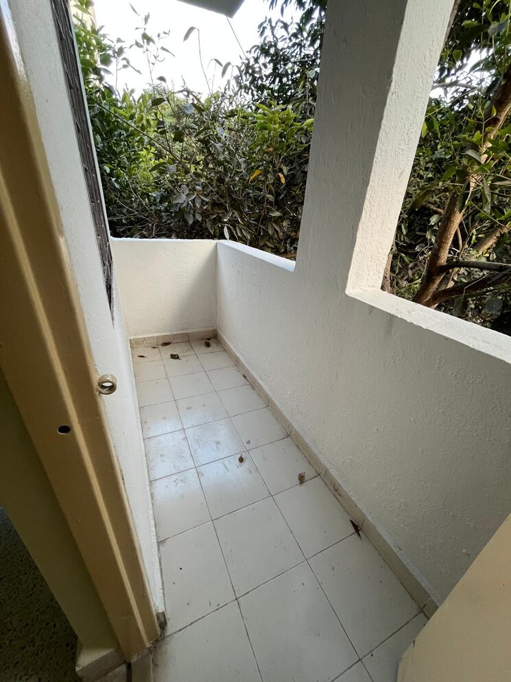 Balcony, komal-residency-kothrud 2 Bedroom 900 Sq.Ft. Apartment In Kothrud Pune 8005403