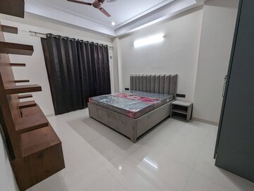 Master Bedroom in 2 BHK Builder Floor at Ansal Plaza Sector-23, Sector 23 – for Rent