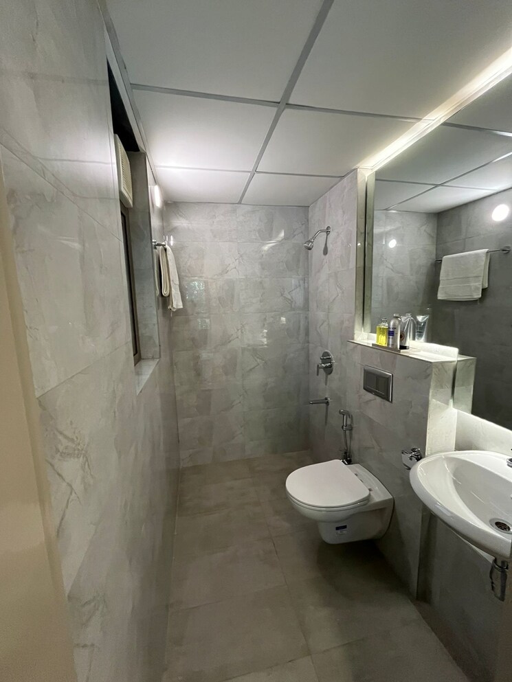 Bathroom, sanghvi-crystal 3 Bedroom 954 Sq.Ft. Apartment In Goregaon West Mumbai 8005426