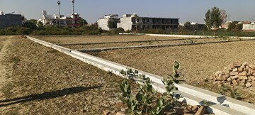  Plot For Sale in Jankipuram