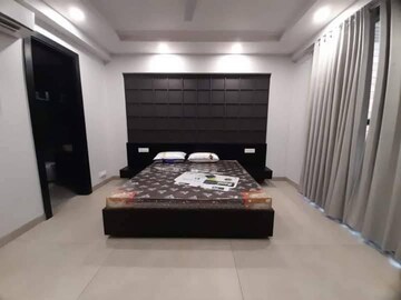 Bedroom in 3 BHK Builder Floor at Ansal Plaza Sector-23, Sector 23 – for Rent