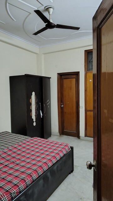 Room in  Pg at Vaishali Sector 5 – for Rent