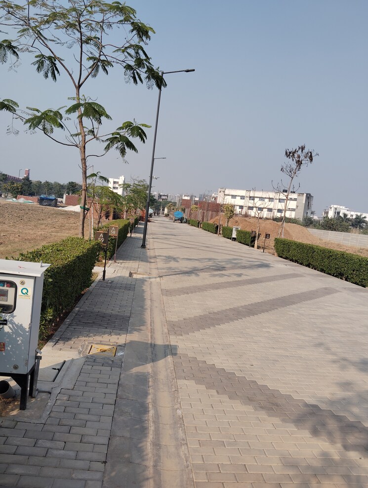 Exterior View, bptp-district-3  120 Sq.Yd. Plot In Sector 85 Faridabad 8005489