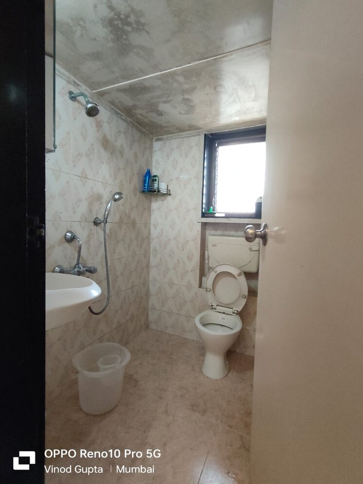 Bathroom, prarthana-grand 3 Bedroom 1484 Sq.Ft. Apartment In Sewri Mumbai 8005508