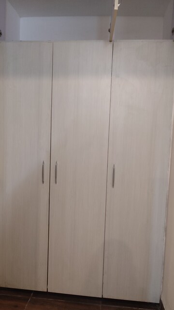 Master Bedroom in 3 BHK Builder Floor at Sector 74 – for Rent