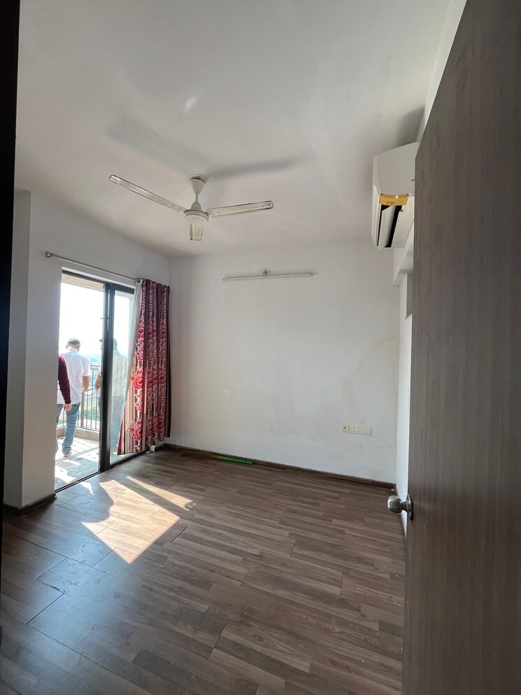 Master Bedroom, lodha-palava-city-lakeshore-greens 1 Bedroom 720 Sq.Ft. Apartment In Dombivli East Thane 8005512