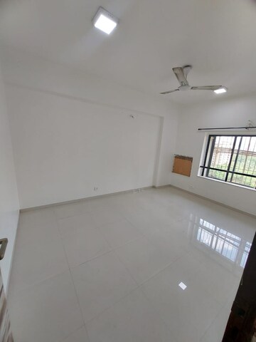 Room in 2 BHK Apartment at NRI Complex Phase I, Seawoods Sector 58 – for Rent