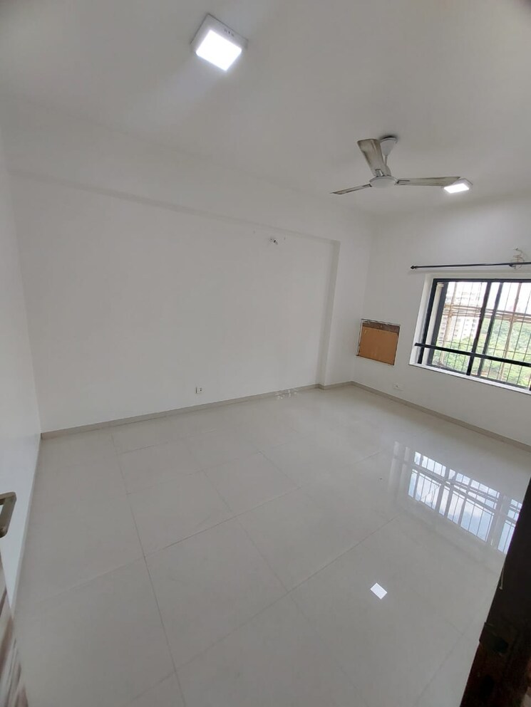 Room, nri-complex-phase-i 2 Bedroom 1350 Sq.Ft. Apartment In Seawoods Sector 58 Navi Mumbai 8005532