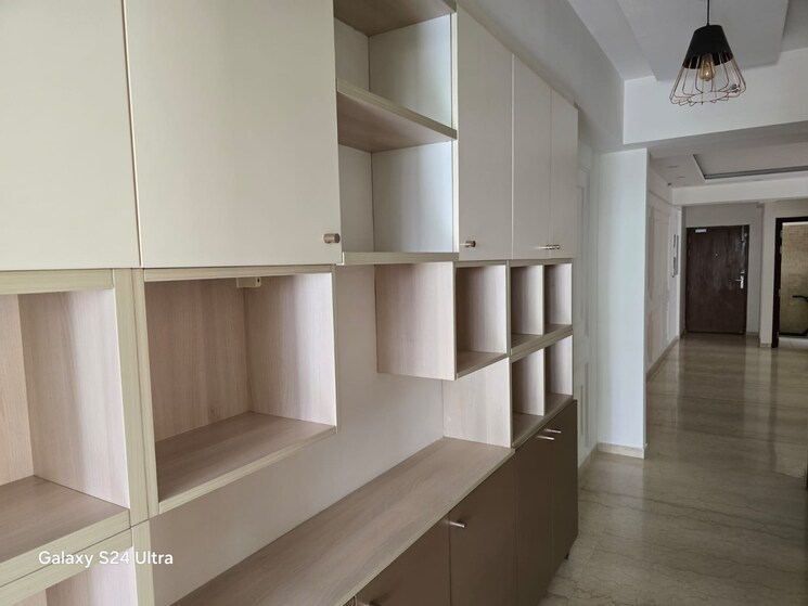 Kitchen, dlf-the-skycourt 3 Bedroom 1931 Sq.Ft. Apartment In Sector 86 Gurgaon 8005573