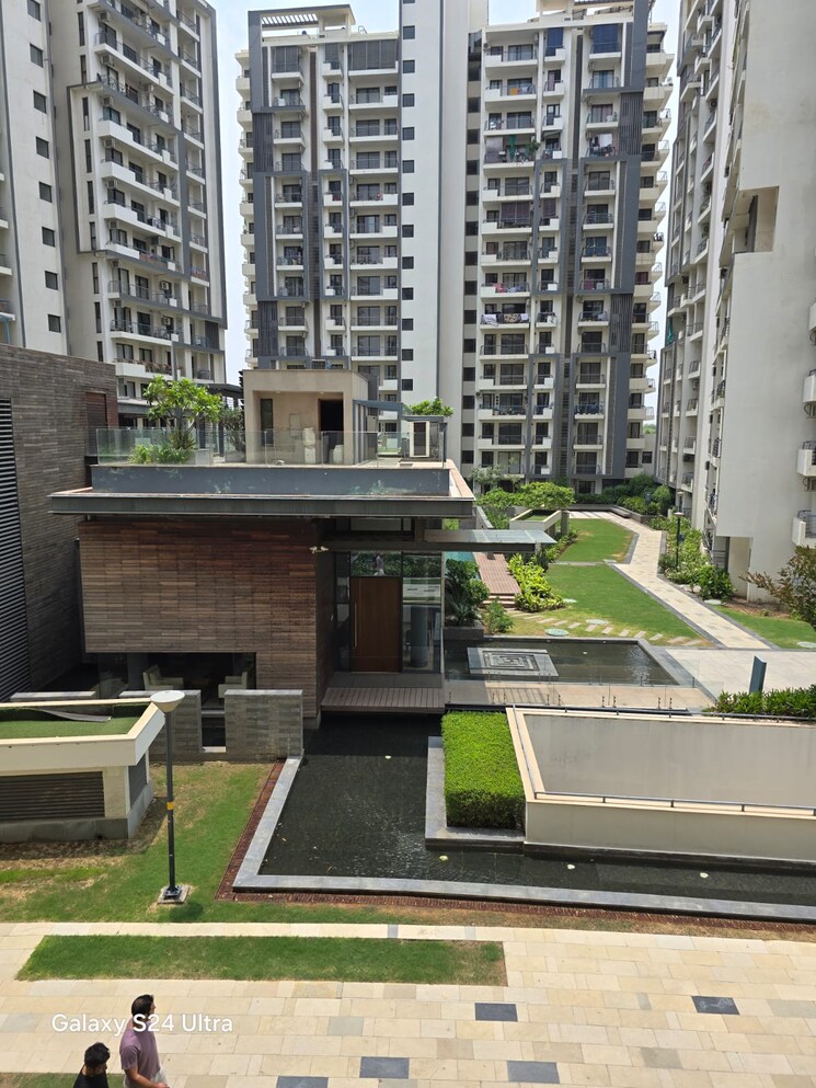 Exterior View, dlf-the-skycourt 3 Bedroom 1931 Sq.Ft. Apartment In Sector 86 Gurgaon 8005573