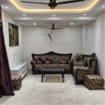 6+ BHK + Servant Room 180 Sq.Yd. Independent House in RWA Apartments Sector 19