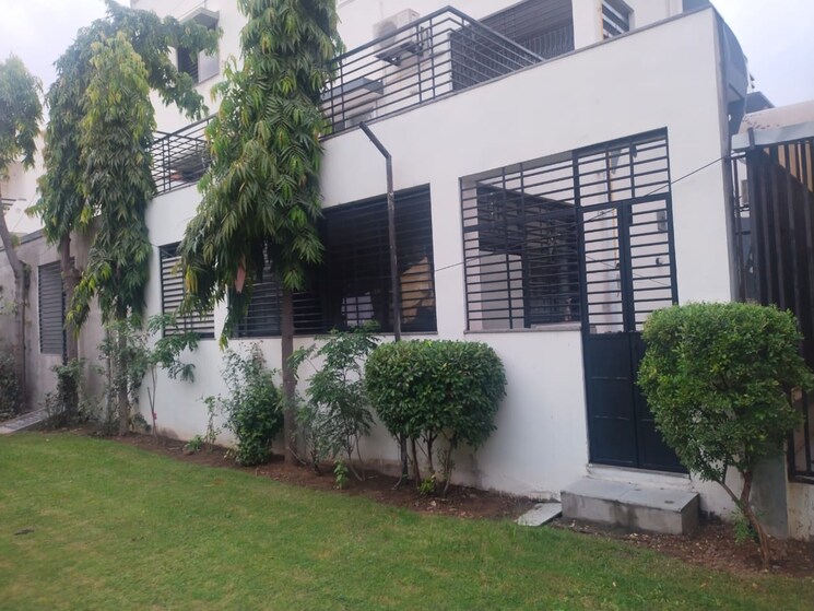 Exterior View, thaltej 4 Bedroom 285 Sq.Yd. Villa In Thaltej Ahmedabad 8005610