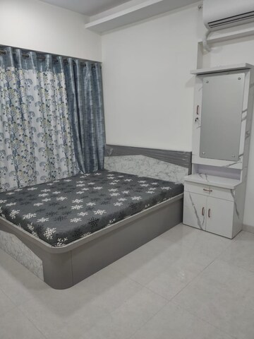 Bedroom in 3 BHK Apartment at HDIL Metropolis Residences, Andheri West – for Rent