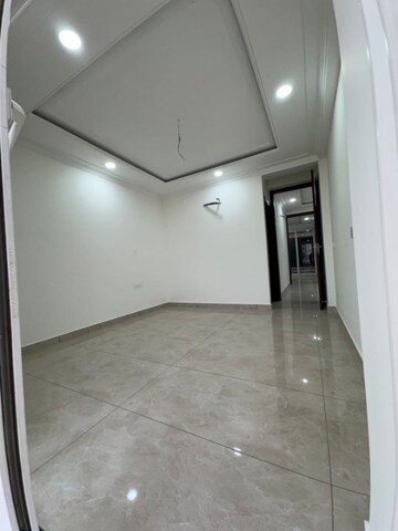 Room in 3 BHK Apartment at Nagla Road – for Sale