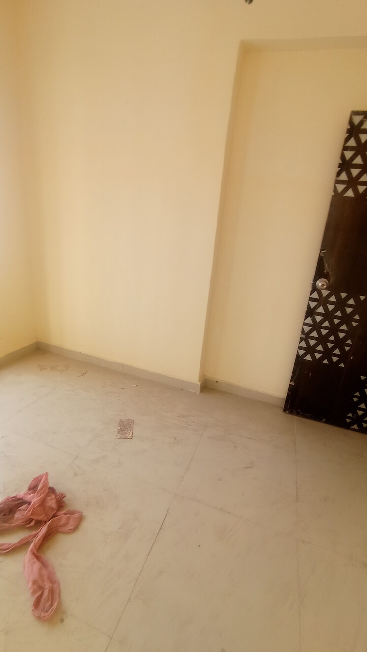 Room, shubham-chs 1 Bedroom 550 Sq.Ft. Apartment In Ambernath Thane 8005651