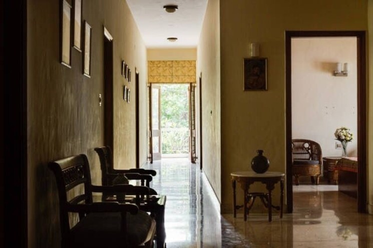 Living Room, maharani bagh 5 Bedroom 1110 Sq.Yd. Independent House In Maharani Bagh Delhi 8005696