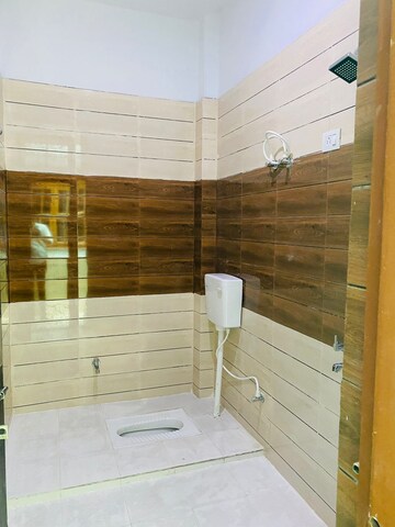 Bathroom in 2 BHK Independent House at Yash Elite Villas, Gomti Nagar – for Sale