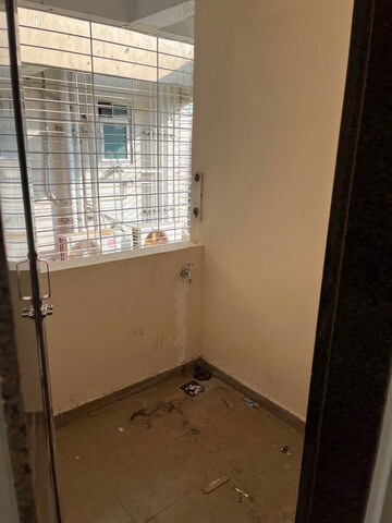 Bathroom in 1 BHK Apartment at Lodha Crown Quality Homes, Majiwada – for Rent